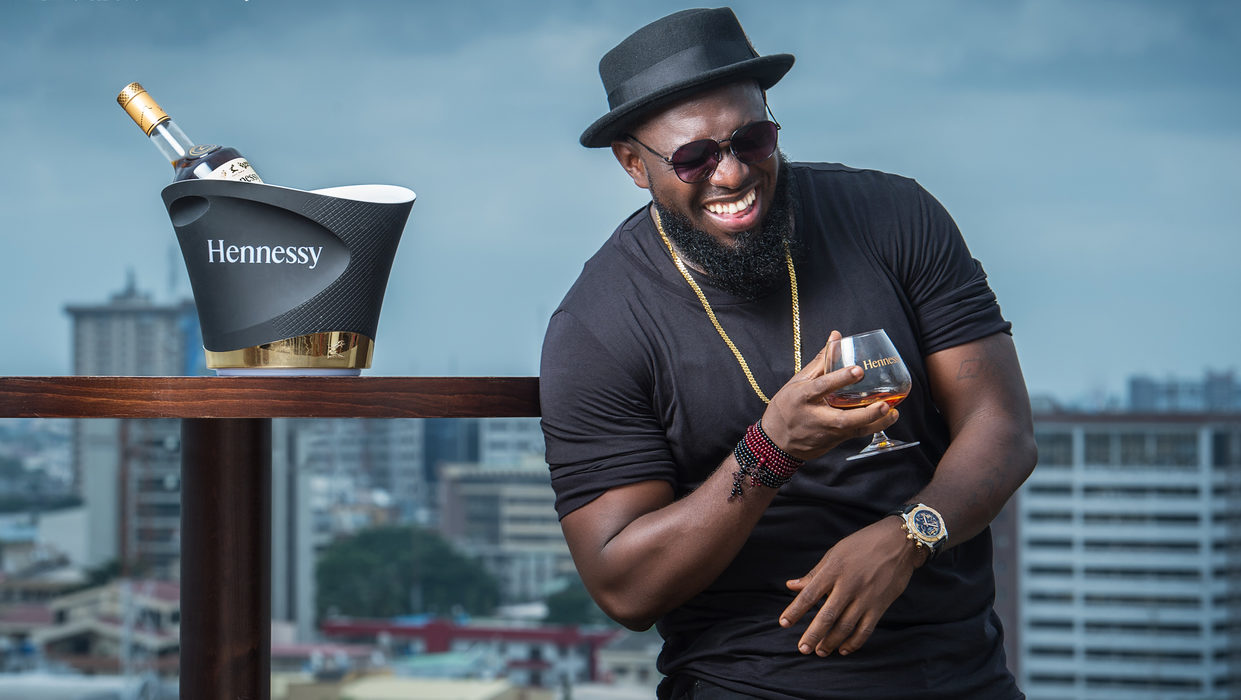 You are currently viewing TIMAYA ARRESTED AFTER BEEN ACCUSED OF ALMOST KILLING A YOUNG LADY IN A CAR ACCIDENT
