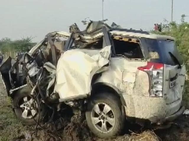 Read more about the article Two Die, 8 Injured In Ogun Crash
