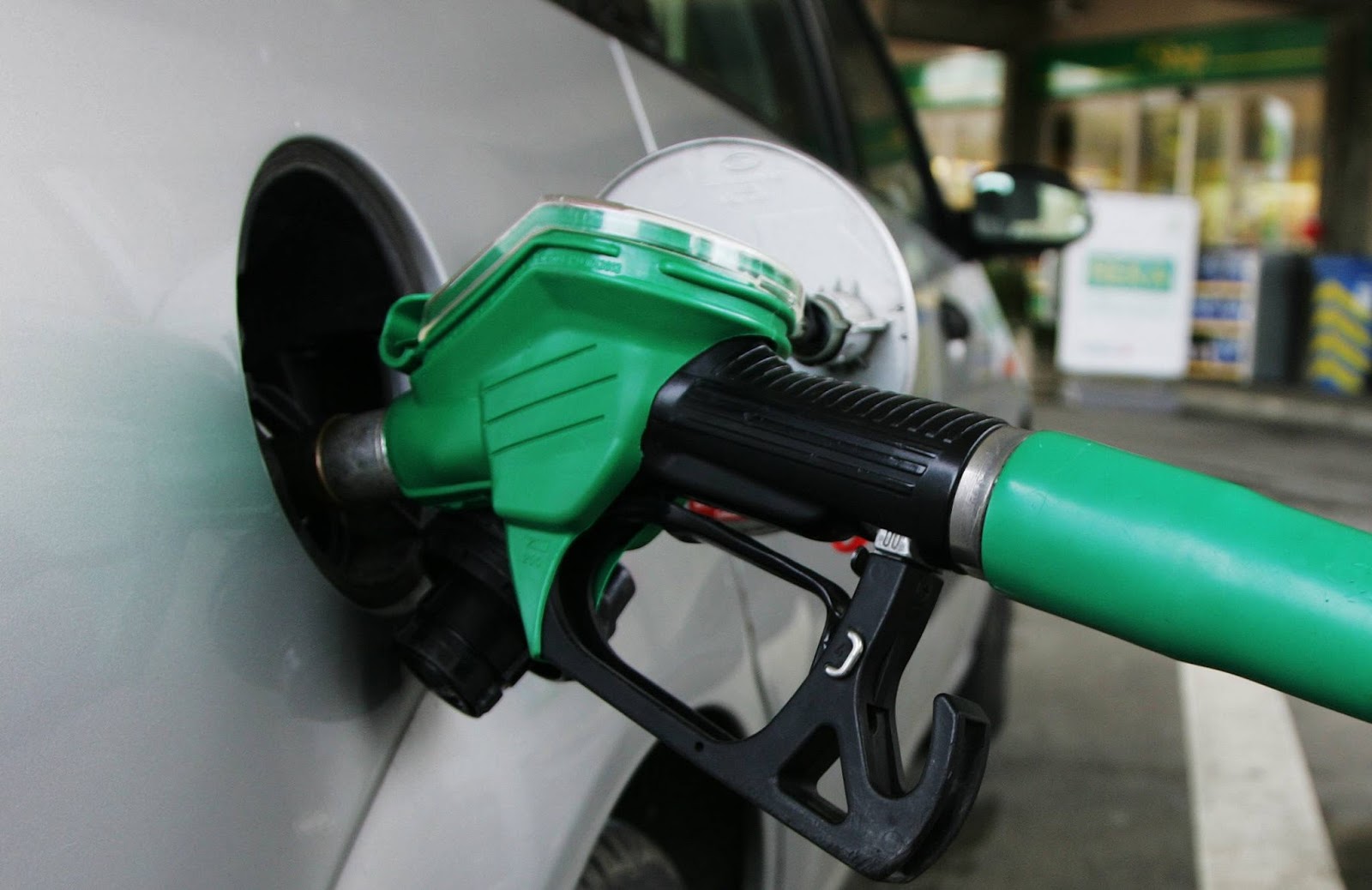 You are currently viewing IPMAN Says Petrol Stock Running Out, Warns Petrol Scarcity May Worsen