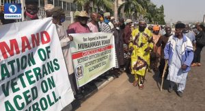 Retired Officers Protest At Defence Headquarters Over Unpaid Allowance