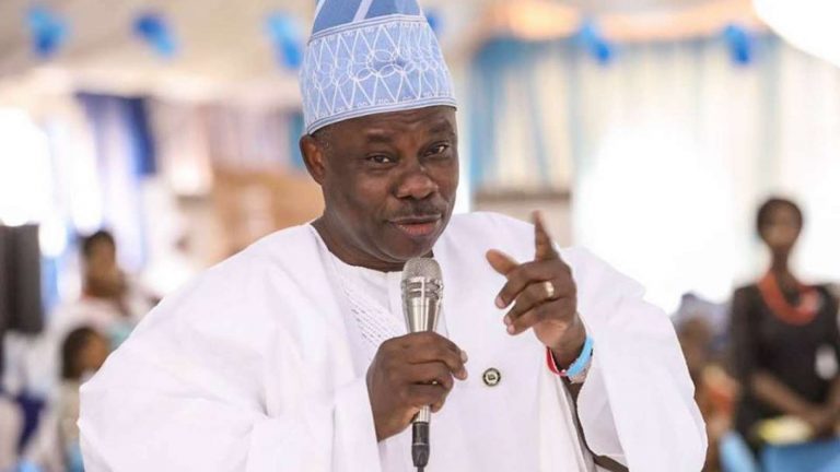Read more about the article 2023: Amosun Rejects APC Opts For ADC Governorship Candidate