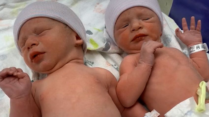 You are currently viewing Twins Born From Embryo Frozen 30 Years Ago In The US