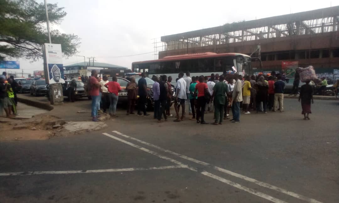 Protests Resume In Ibadan Against Petrol And Naira Notes Scarcity
