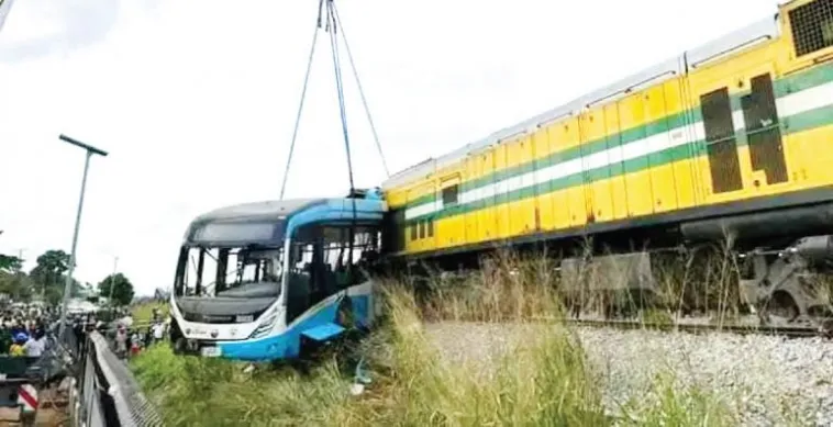 Six Killed, 79 Injured In Collision Of Brt Bus And Train In Lagos