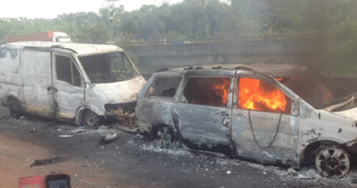 Seven Passengers Roast To Death, 18 Injured In Ghastly Autocrash In Ogun