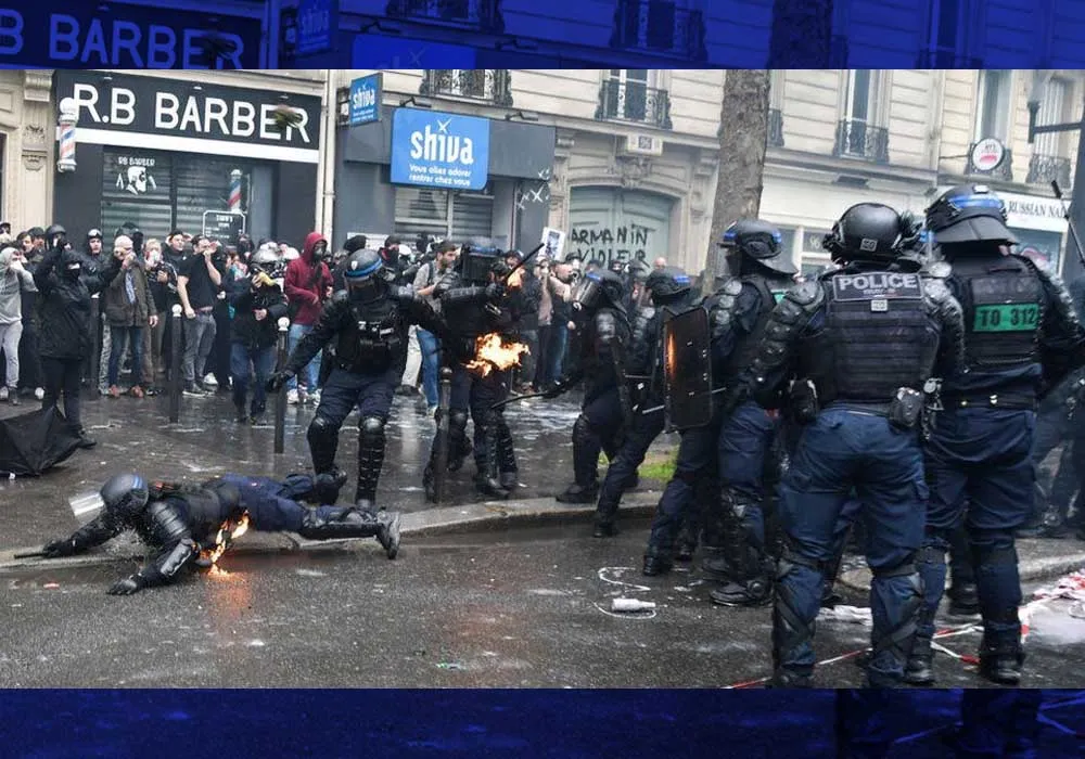 Rioters Injure More Than 100 Police In Protest Against Pensions Reform