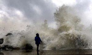 India And Pakistan Evacuate Thousands Ahead Of Severe Cyclone