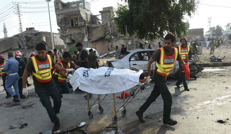 In Pakistan, 50 Injured In Bomb Attack at Eid- Maulud Celebration.