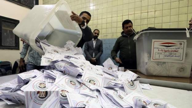 Egypt’s President Takes Lead in Presidential Poll, As Vote Count Begins