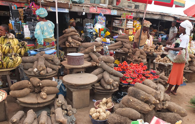 Traders in Kano Resolve to Reduce Prices, After Seal Up Of Warehouses Hoarding Food Items